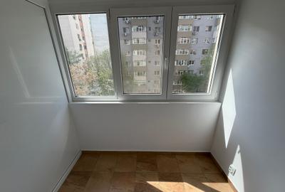 Garsonieră decomandată, mobilată în Titan - 7