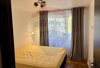 Apartament cu 3 camere de vanzare in zona Est - 2