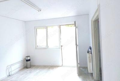 Spațiu comercial, de 43 mp, în Șagului