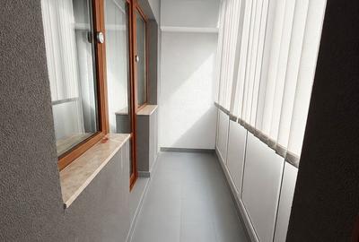 Apartament cu 3 camere decomandat în Turnișor - 11