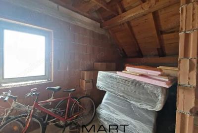 Casa la rosu in Sura Mare - 10