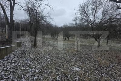 Teren de 9066 mp, în Central - 2