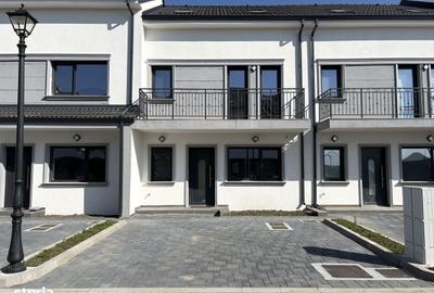 Casă cu 4 camere în Săcălaz