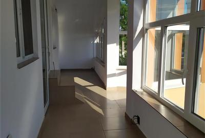Casă în Șerbănești - 7