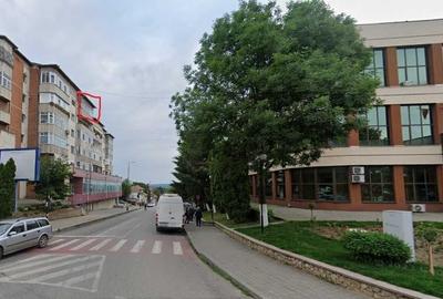 Apartament cu 3 camere decomandat în Drăgășani - 6