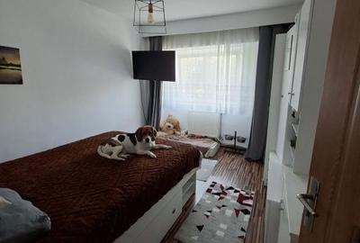 Apartament cu 3 camere în Traian - 6