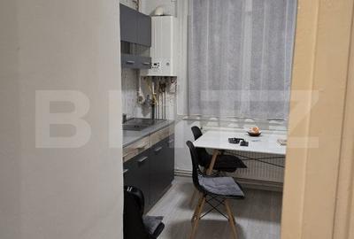 Apartament de vanzare cu 2 camere, 57 mp, zona Micro 16 - 3