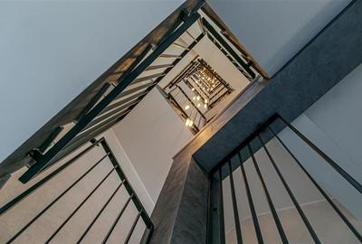TVA inclus, intabulat, apartament premium cu o camera Bucium - Visan - 3