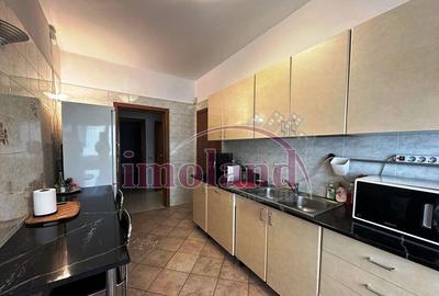 Apartament - inchiriere - 4 camere - rezidential/birou - ... - 4