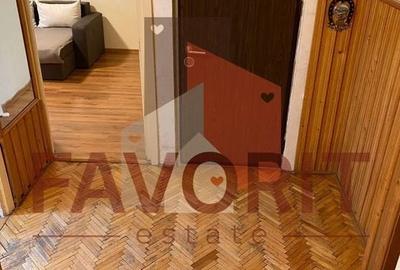 Etaj 1 . Decomandat. Zona Lipovei - 6