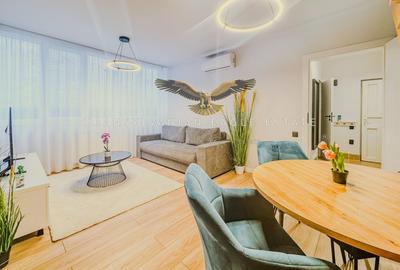 Apartament cu 4 camere semidecomandat, mobilat în Central - 2