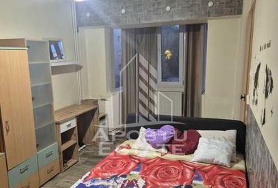 Garsonieră semidecomandată în UMT