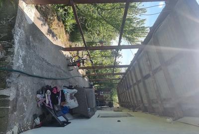 Casă cu 3 camere cu Teren 2000 Mp în Central - 5