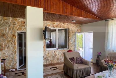 Casa 8 camere 350 mp Utvin aproape de centrul comunei 1760mp - 3