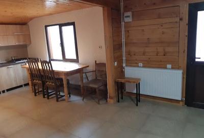 Casă cu Teren 1000 Mp în Râșca - 9