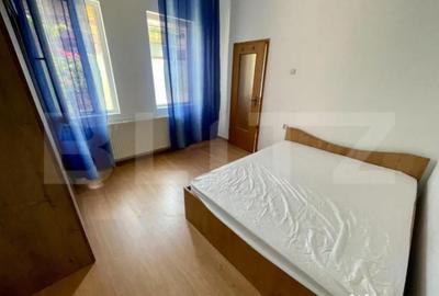 Apartament cu 2 camere semidecomandat, mobilat în 1 Mai