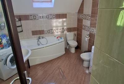 Casă tip duplex de vânzare – Zona Bucium, la doar 1 km de Plopii Fără Soț! - 8