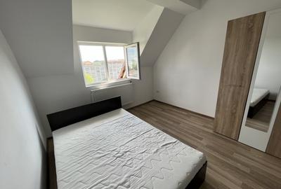 Garsonieră decomandată, mobilată în Complex Studențesc