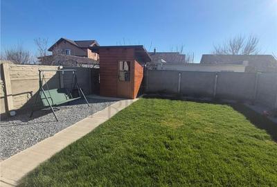 Casă cu 3 camere cu Canalizare în Albina - 12