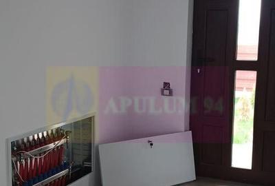 Sabareni, casa noua, 3 camere, 2 bai, bucatarie, t... - 2