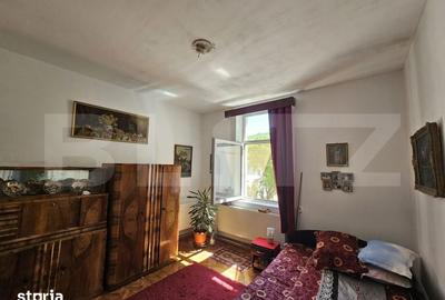 Casă cu 6 camere cu Teren 1000 Mp în Central - 4
