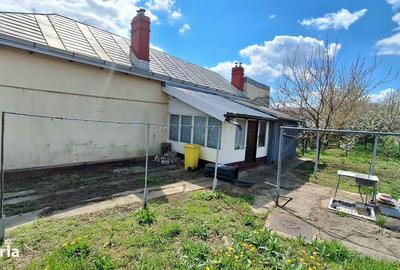 Casă cu 3 camere în CFR - 7