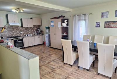 Casă cu 4 camere cu Teren 1325 Mp în Belciugatele - 6