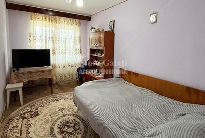 | Apartament cu 3 camere | Micro 38 | etaj 4 | - 4