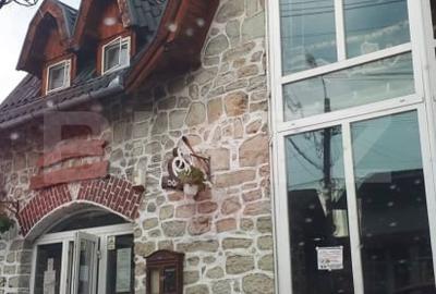 Casa de Piatra , 675 mp, cladire emblematica din centrul Dejului