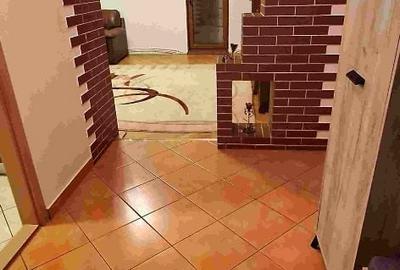 Apartament cu 3 camere decomandat în Arcu - 4