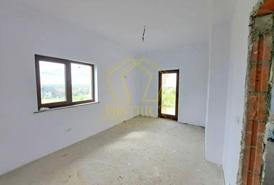 Duplex cu 5 camere, bucatarie inchisa, la cheie | Giarmata Mare - 9