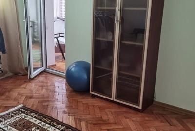 Apartament cu 4 camere decomandat în Central - 11