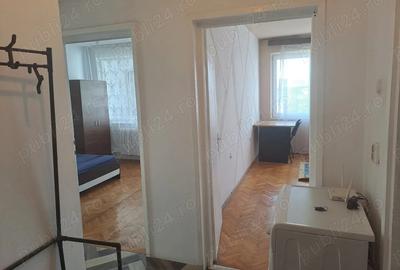 Proprietar inchiriez la studenti studente ap 3 cam decomandat, Complex Studentesc, 390 euro - 8