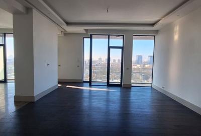 Apartament cu 4 camere în Tei - 1