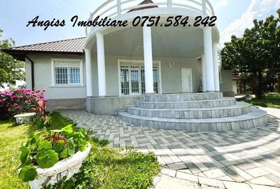 Casă cu 5 camere cu Teren 2042 Mp în Central - 19