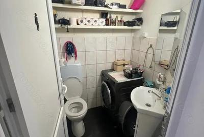 Apartament cu 4 camere decomandat în Complex Studențesc
