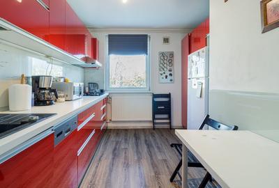 Apartament decomandat si luminos | Metrou 1 Decembrie - 2