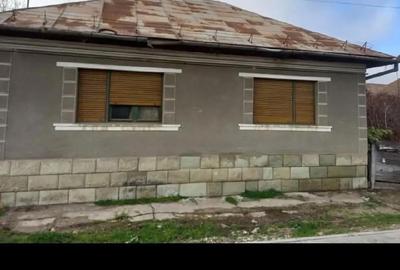 Casă cu 3 camere în Bonț - 3