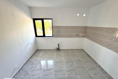Casă cu 3 camere în Holboca - 1