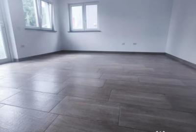 Casă cu 5 camere cu Teren 500 Mp în Rădăuți - 11