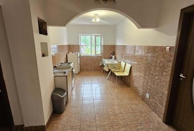 Apartament cu 2 camere decomandat în Bala de Sus - 4