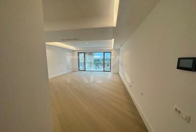 3 camere | Loc de parcare | Cortina 126\Erou Iancu Nicolae\V