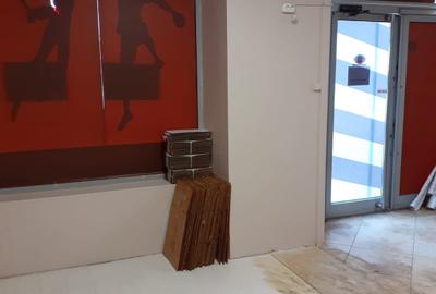 Spatiu comercial - Poarta 6 - 175.000 euro(Cod E6) - 6