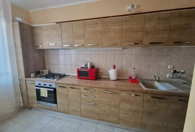 Inchiriez apartament pozi?ionat in cartierul reziden?ial Ared Uta - 3