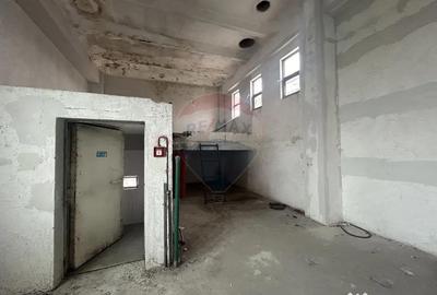 Spațiu comercial, de 700 mp, în Sud - 2