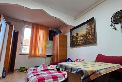 Garsonieră în Tractorul