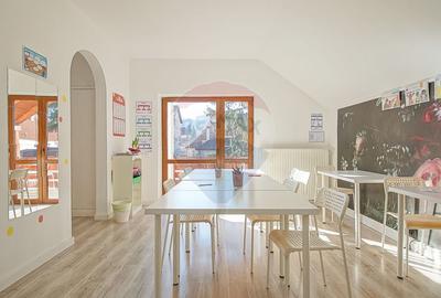 Casă cu 9 camere cu Teren 542 Mp în Centrul Civic - 24