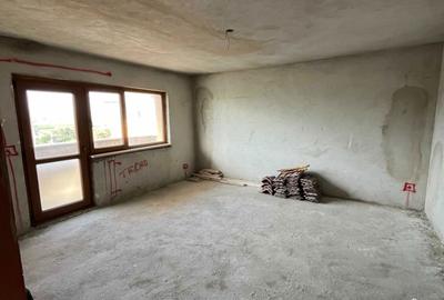 Apartament cu 4 camere decomandat în Central - 8