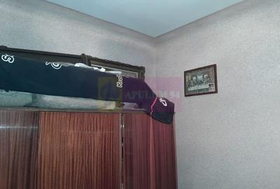 Branesti / IF - casa batraneasca din caramida cu teren de vanzare - 56