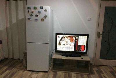 Apartament cu 3 camere semidecomandat în Central - 6